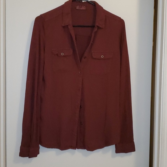Button up long sleeve - Picture 2 of 4